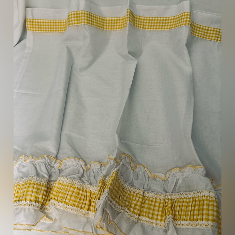 Vintage‎ pair of Sears Curtains Yellow Gingham Ruffled Cottage
